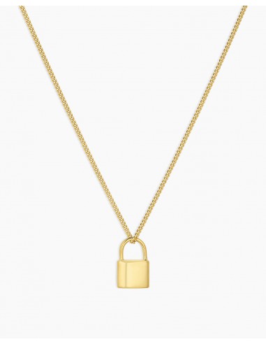 Bespoke Kara Padlock Necklace sur le site 